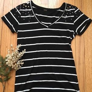 NWOT STRIPED T-SHIRT